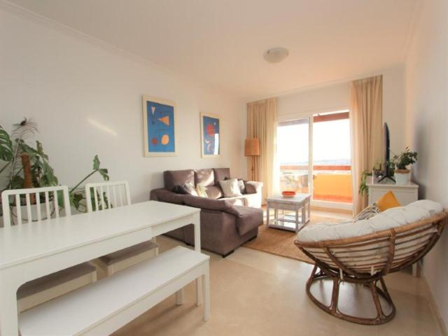 Bahia de Casares 2 Bedroom Penthouse With A Private 360 Rooftop Terrace With Sea And Mountain Views מראה חיצוני תמונה